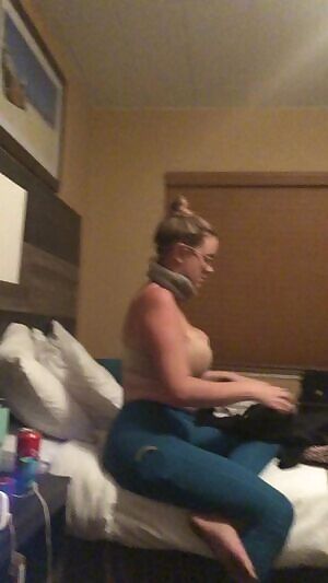 Squeeeeezing them in there f/30