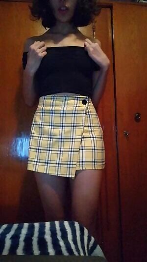 A bad quality gif of me taking my top off