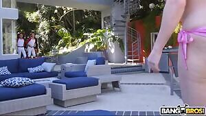 Baseball Practice Turns Into A Wild Threesome - Dee Williams