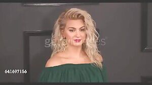 Tori Kelly