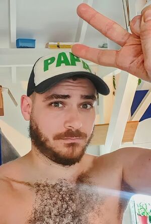 Gay Otters Amateur Beard Boi Cub
