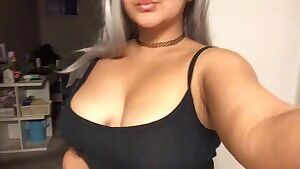 my attempt at a one-handed titty drop