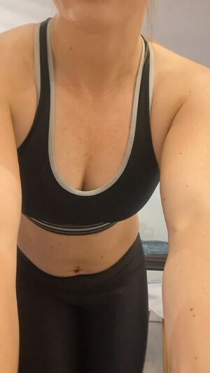 Fit Girls Amateur Dominafitness FitFemdom Fitness