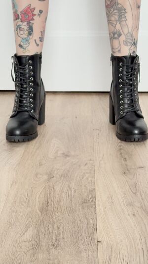 Clothing Fetish Amateur Boots Leather OnlyFans