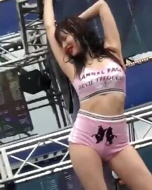 Hyuna - Wet