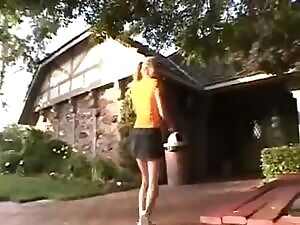 Cumming before the waiter gets back