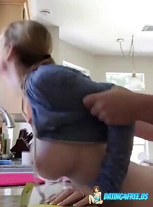 wife fucked in the kitchen:)