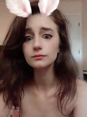 Up close and droooooling for daddy! Guys I finally made an insta chibiluvbug ;)