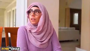 Head Arab Hijab Latina Non-nude
