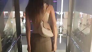 Flashing in a panoramic elevator