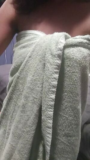 Ready for a fresh fuck after my shower :)