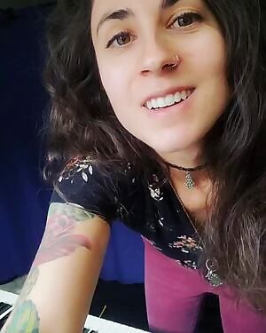 Came so hard to the thought of her sitting on my face while she plays piano