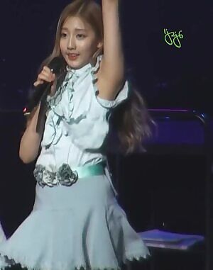 Lovelyz - Yein