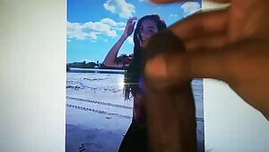 Who want cumtribute? Kik samantha_senarath