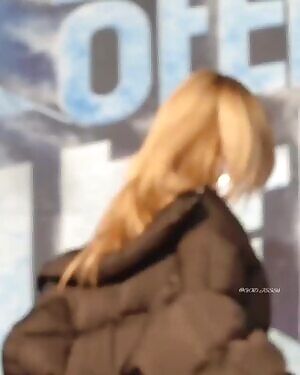 Jessi feeling herself