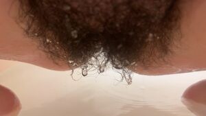 Hairy Facesitting Brunette Pee Peeing Piss