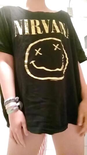 Never stripped for anyone... How is this? 🌷