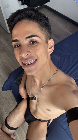 Gay Nipple Play 18 Years Old