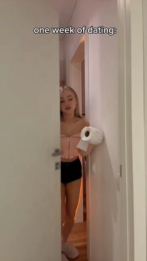 GirlsNextDoor Big Dick Cumshot Cute Dildo