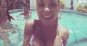 Underwater Handjob