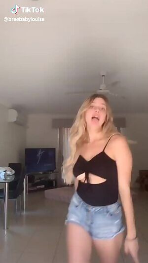 We need more of this top