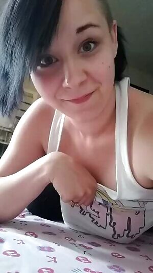 My first gif! :) sorry for the poor lighting!