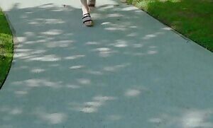 Alexandra Daddario has an incredible bikini body