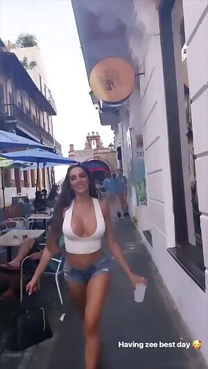 Insta Story