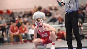 157Lbs Tyler Berger Dec Jordan Robinson -1 GIF