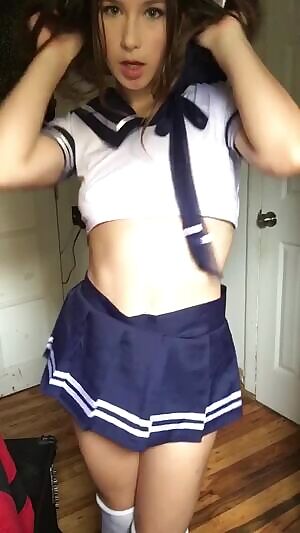 Slutty Schoolgirl wants your cum 💦