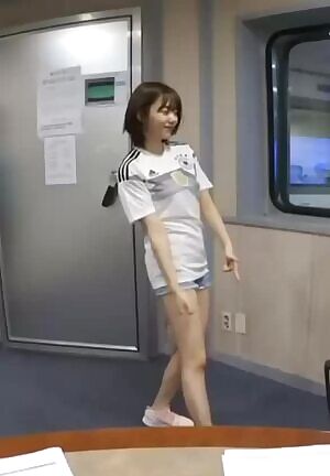 ex-IOI - Sohye Thigh showcase