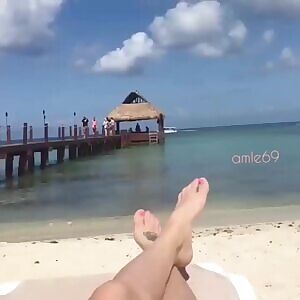 Vacation feets 👣👙♥️