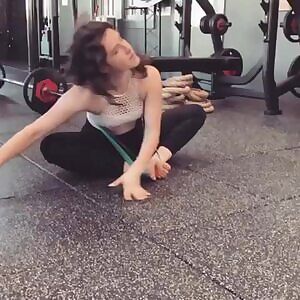 flowwithadee pushing her limits of flexibility GIF