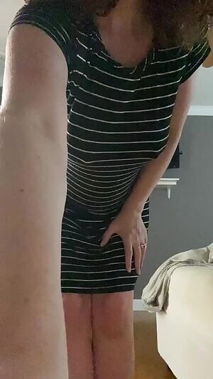 Hands. Mouth. Teeth. Tonge. All here. Please.