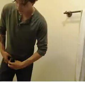 Struggling to take it out