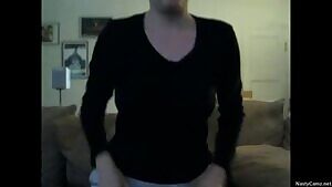 Here's a gif of me flashing!