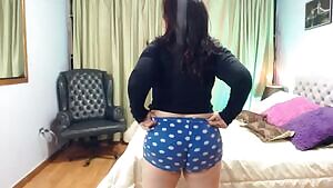 sweet mommy big booty flash