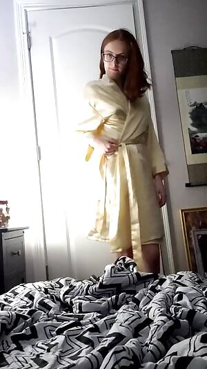 How I would attempt to seduce you in bed late at night on any day of the week that you choose 😘