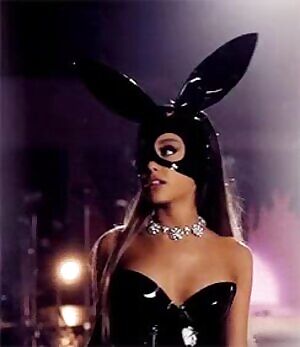 This one of Ariana Grande never fails