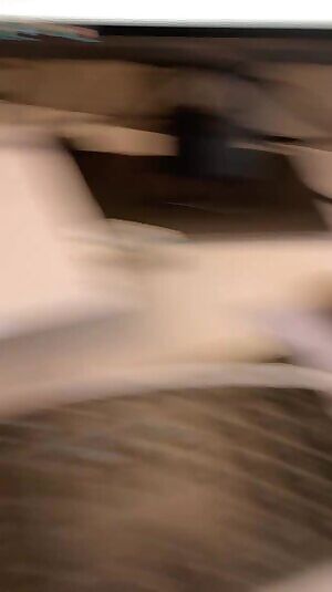 un