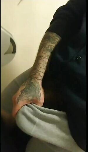 Yall are gonna get e caught