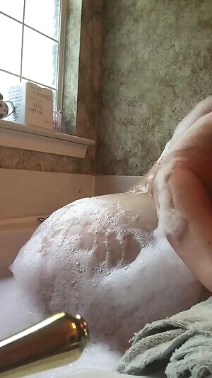 I like a little booty shake while I toke. .