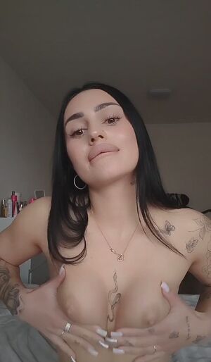 Amateur Girls Big Dick Blonde Bouncing Tits