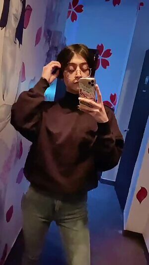 the tuck though 😅😭