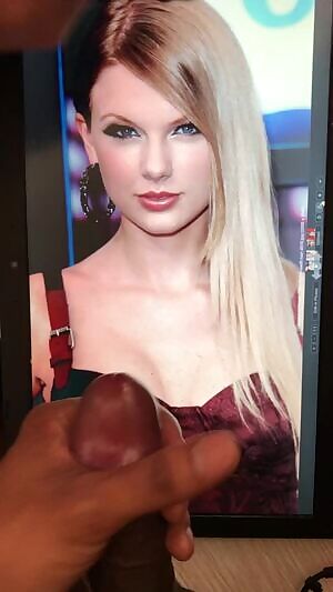 First double cocking to JO queen Tay