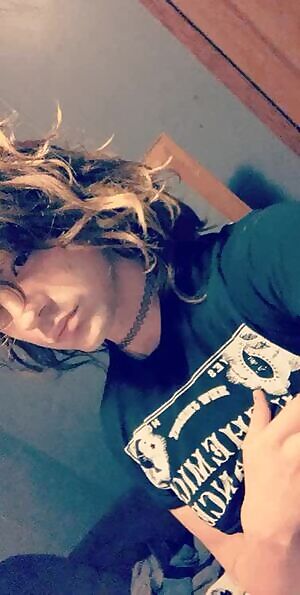 I’m sad won’t you play wit me ?