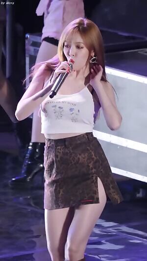 HYUNA