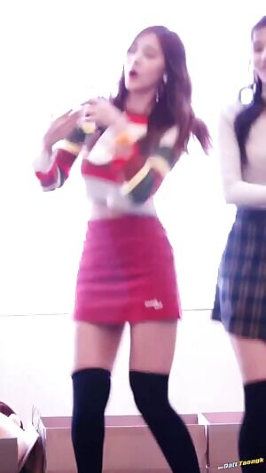 TWICE - Tzuyu