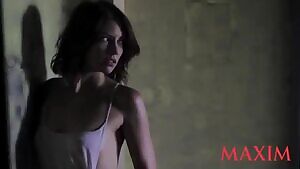 Lauren Cohan is so fucking hot!
