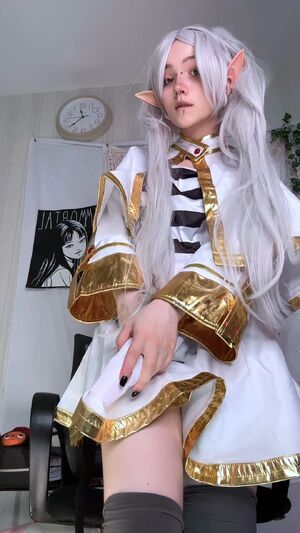 Girls Wearing Strapons Cosplay Domme Femdom